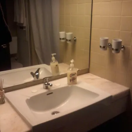 Cozy And Comfortable Studio With Balcony 90 M To The Beach Portimão
